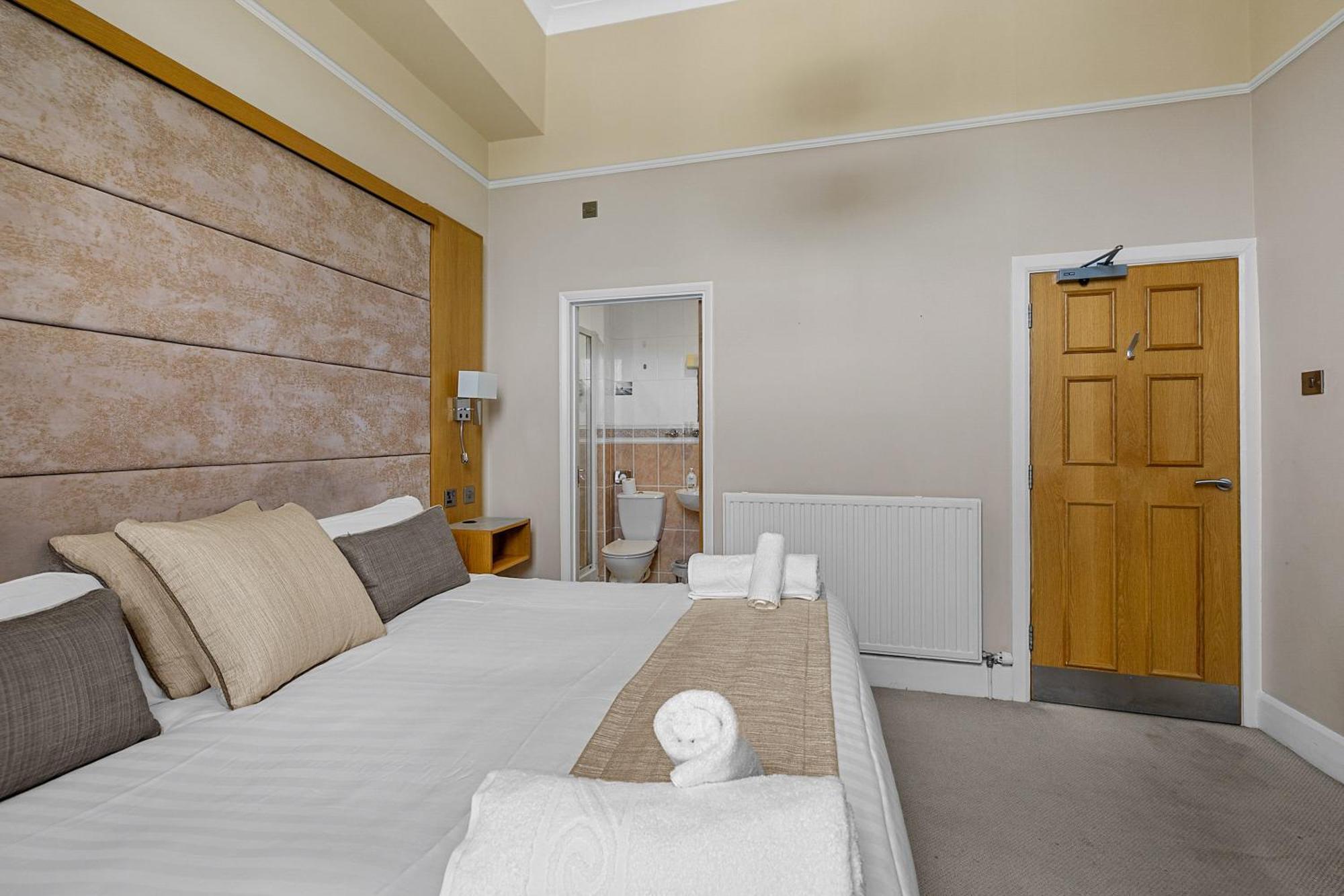 Invicta Hotel Plymouth Bagian luar foto