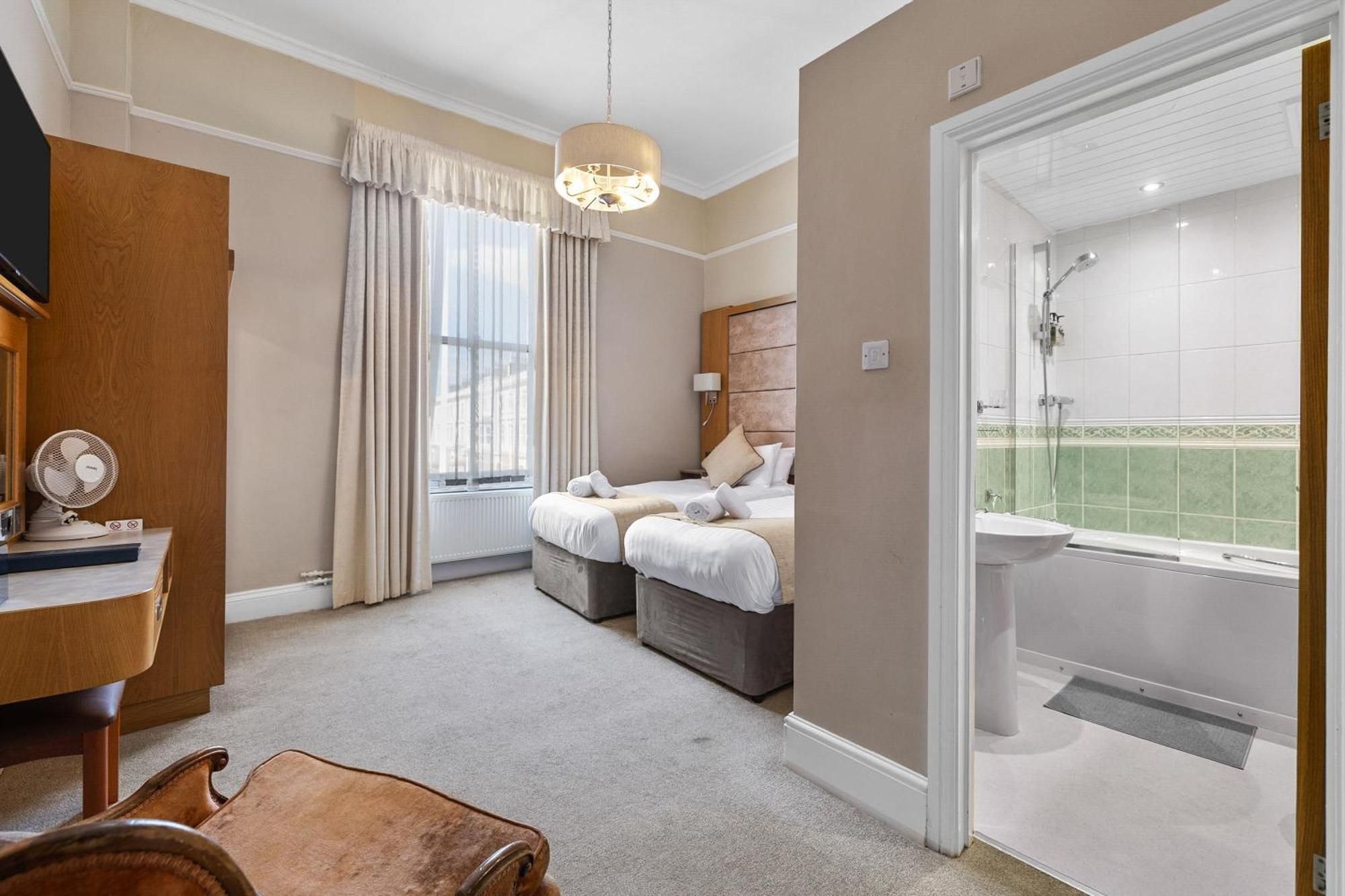 Invicta Hotel Plymouth Ruang foto