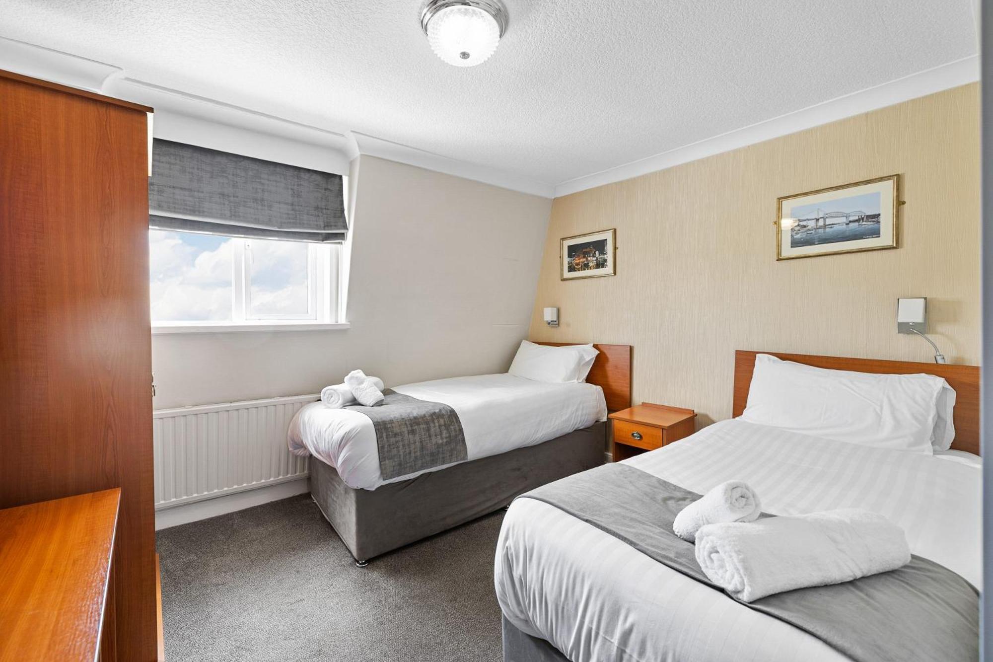 Invicta Hotel Plymouth Bagian luar foto